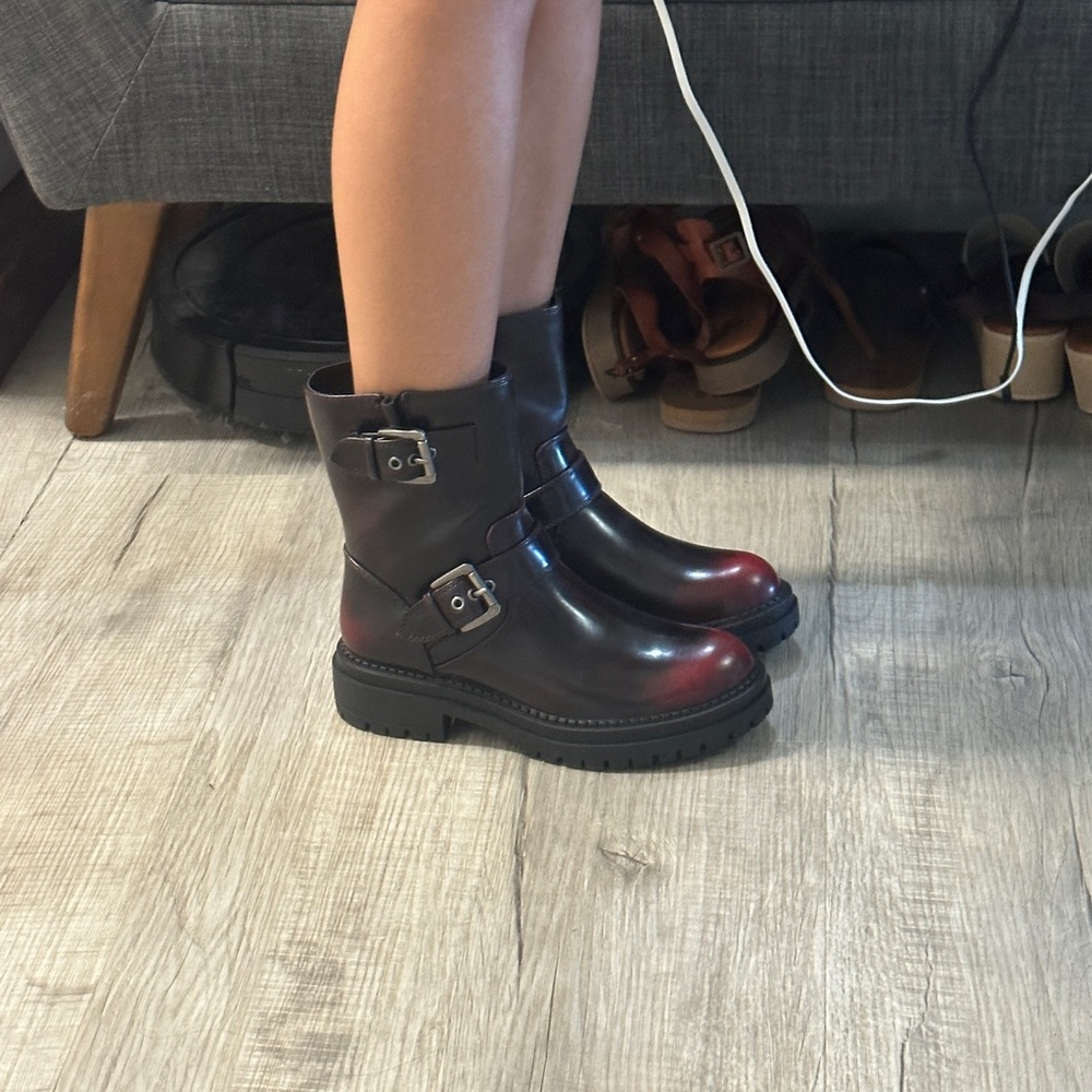 Women's Black Leather Ankle Boots